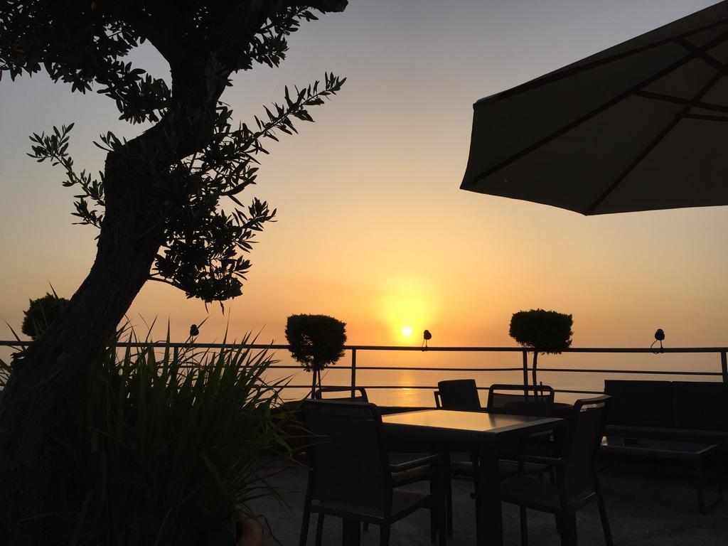 L'Hotel De Mon Pere Byblos Экстерьер фото